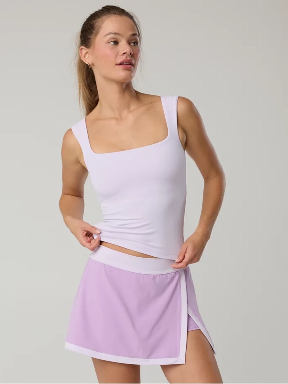 NWT OFFLINE By Aerie Real Me Square Neck Tank Top
Color: Lavender Dawn